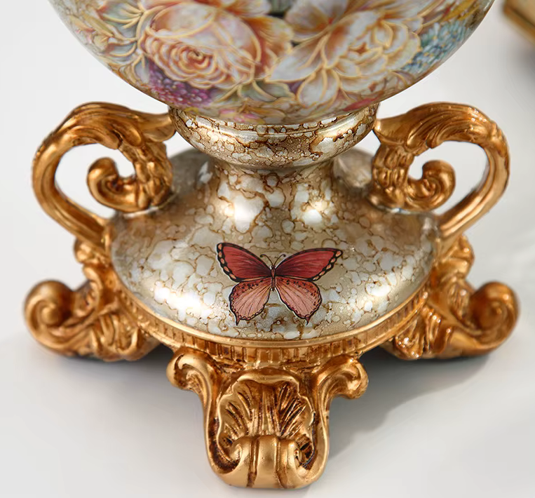 Hand Painted Vintage Trophy VASE with Gold Trim & Handles