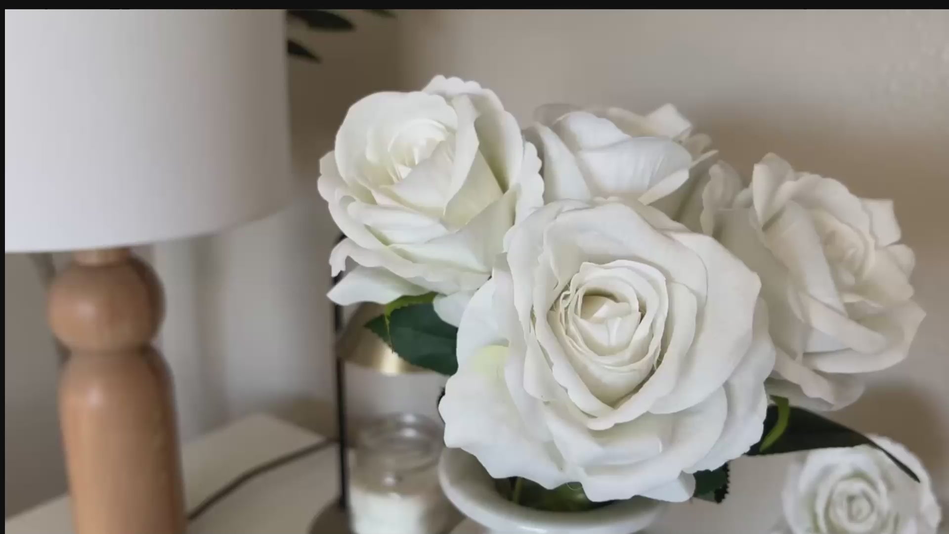 Real Touch SILK White ROSES Bouquet x 25 Flowers