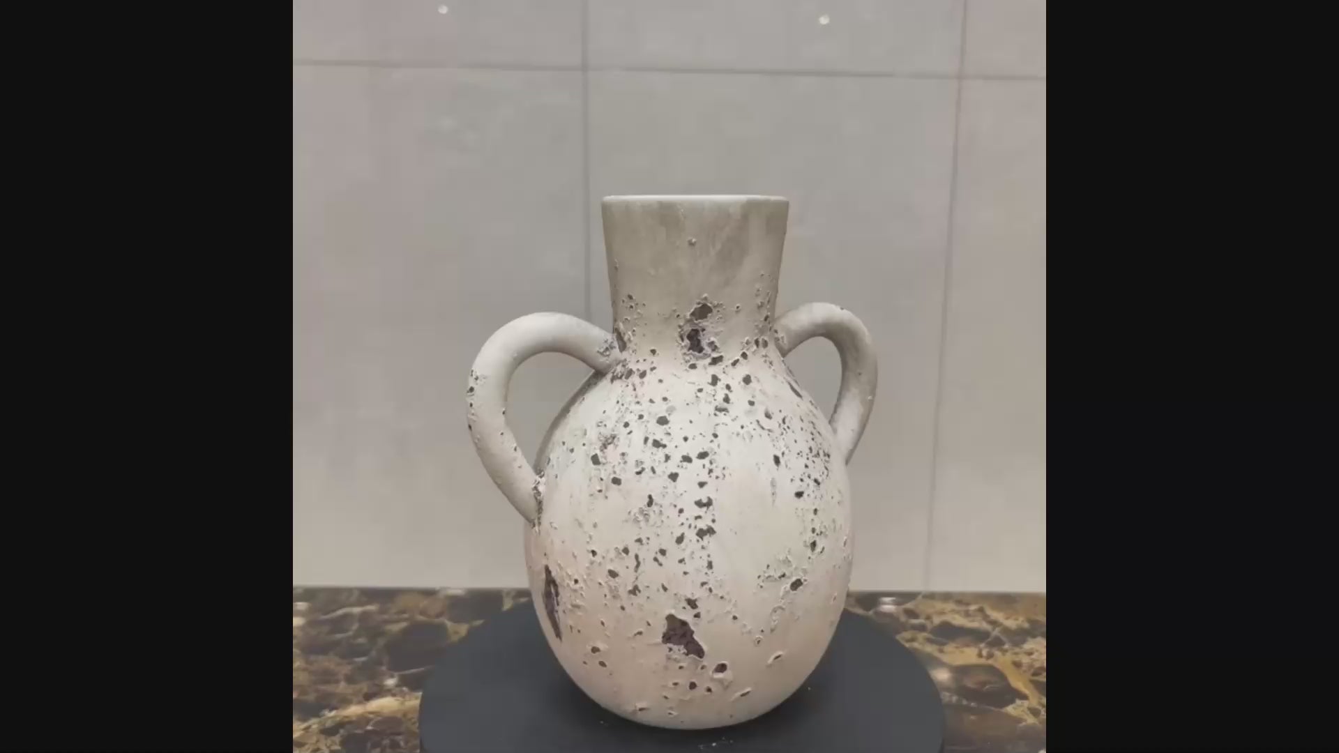 Distressed Ceramic Retro Jug VASE 18cm